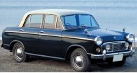 Блюберд 310, седан