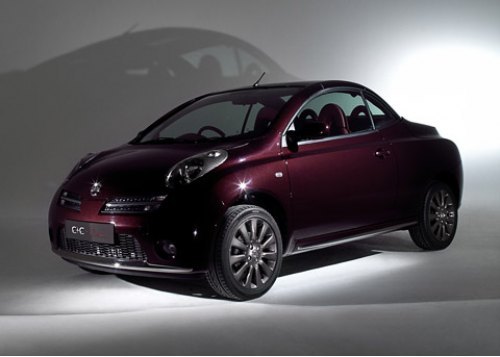 Эксклюзивный окрас Blushing Black придает и без того весьма необычному Nissan Micra C+C еще большую…