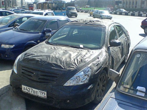 Вот такой замечательный Nissan можно увидеть на улицах Москвы. Как видите, машина поставлена на…