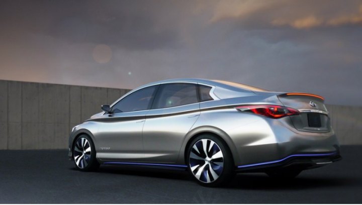 Одной из интересных особенностей электрического седана Infiniti является беспроводная зарядка. По…