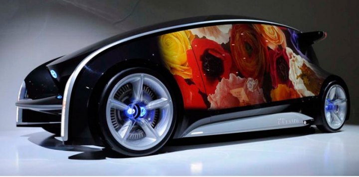 До этого идею создания смартфона на колесах реализовывала компания Toyota. Их модель Fun-Vii,…