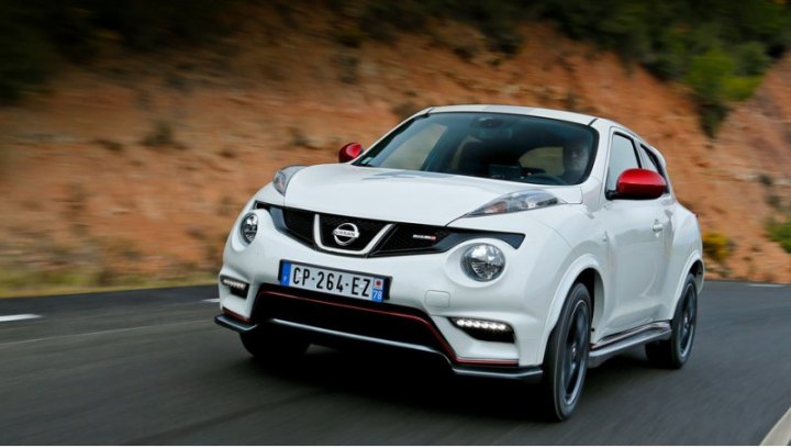 Пока официальных изображений версии RS нет. Перед вами кроссовер Nissan Juke Nismo, но вряд ли…