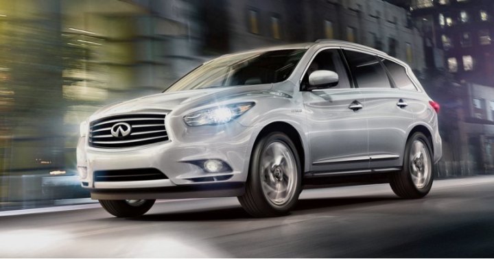 В России гибридный Infiniti QX60 стоит сейчас от 2 708 500 рублей. Начальная цена на Pathfinder HEV…