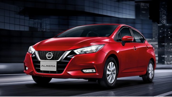 Almera по-прежнему базируется на платформе Nissan V (стойки McPherson и балка). Длина седана — 4495…