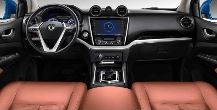 От своего клона в лице Nissan Navara китайский пикап отличается лишь оперением передней части…