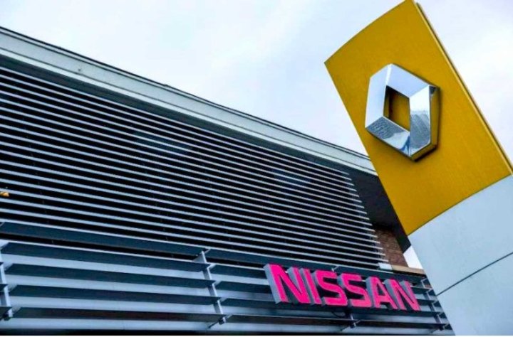 Nissan собирается выйти из альянса с Renault по важной причине
