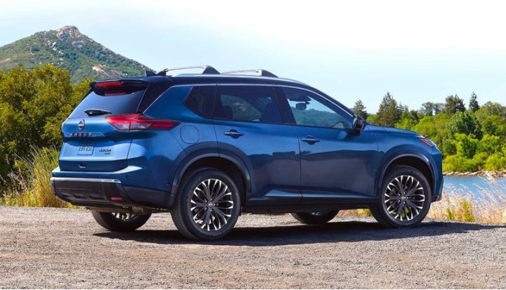 В Россию привезли кроссовер Nissan, который превосходит по надежности даже Toyota RAV4