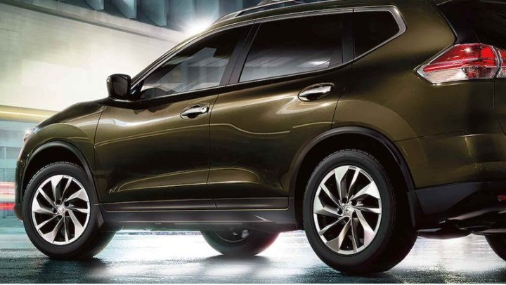 В американской копии Nissan X-Trail нашли неприятную проблему: владельцам не советуют сильно…