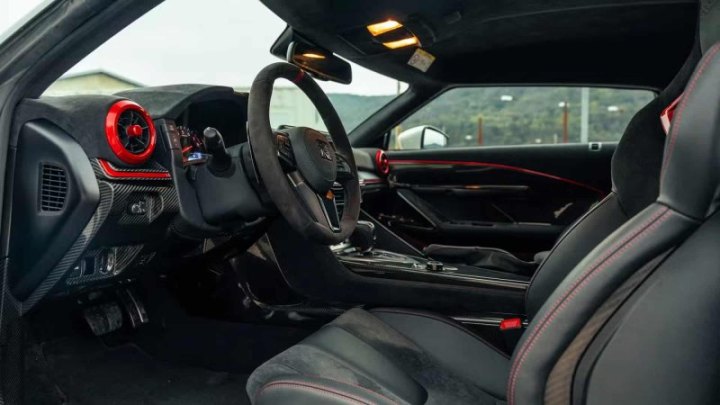 Наряду с турбонагнетателями гоночной спецификации GT3, которые помогли повысить производительность,…