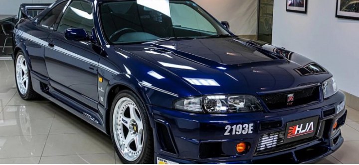 На аукционе продается единственный в своем роде Nissan Skyline GT-R Nismo 400R