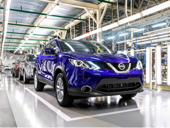 С конвейера этого автозавода сходили японские паркетники Qashqai, X-Trail и Murano для РФ.