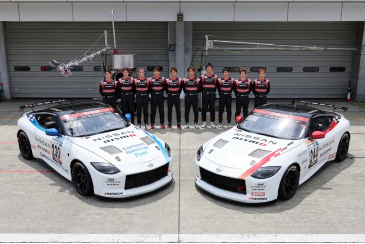 Гоночные автомобили Nissan Z поставлялись с рядом преобразований по сравнению с дорожным Z, в том…