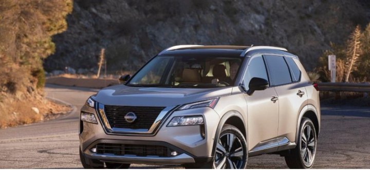 Компания NISSAN показала обновленный кроссовер X-Trail в спецверсии Midnight Edition