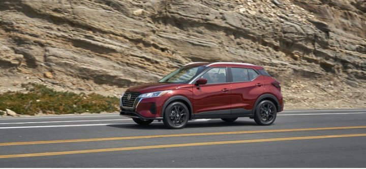 Усилитель руля на более чем 20 000 Nissan Versas и Kicks может отключиться
