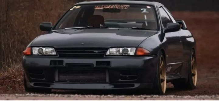 В США выставили на продажу тюнингованный спорткар Nissan Skyline GT-R 1990 года выпуска