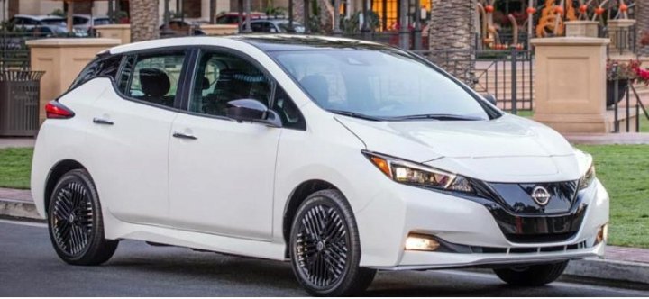 Nissan Leaf 2024 года подорожал в базовой комплектации