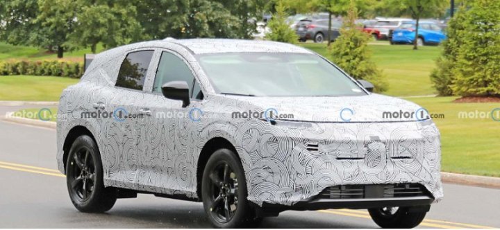 Новый Nissan Murano впервые засветился на тестах с бензиновым двигателем