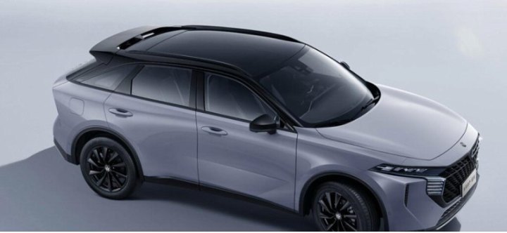 У дилеров в России можно заказать новый кроссовер Venucia V-Online от Nissan и Dongfeng