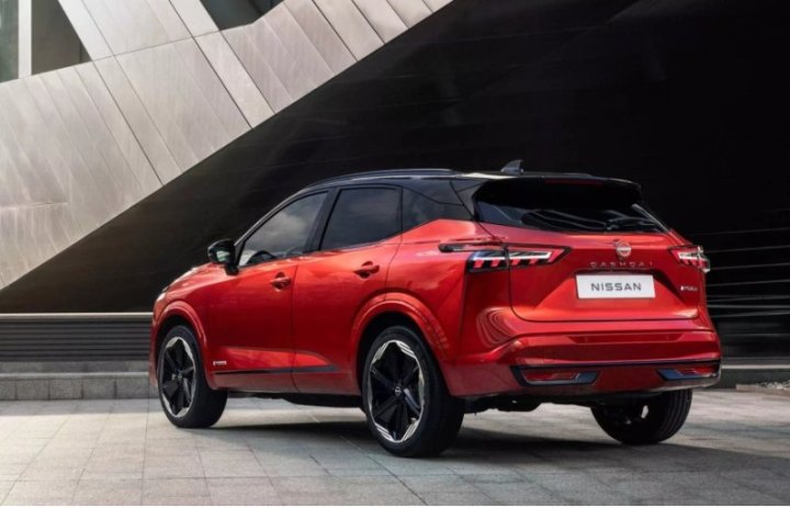 Обновленный Qashqai в настоящее время производится на заводе Nissan в Сандерленде в Великобритании…