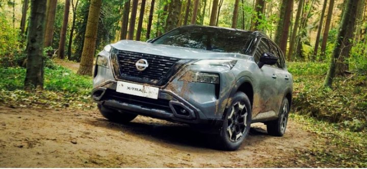 Nissan окунул свой новый X-Trail лицом в грязь