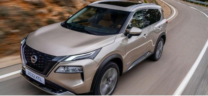 В Россию вернулся популярный семейный кроссовер Nissan