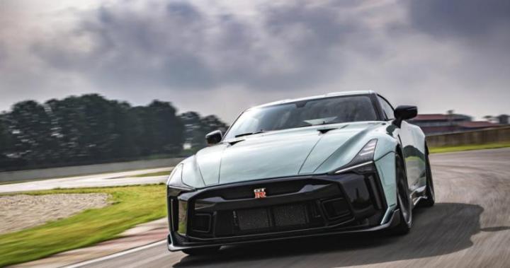 Примечательно, что все же был создан прототип полностью электрического Nissan GT-R R36 и даже не…