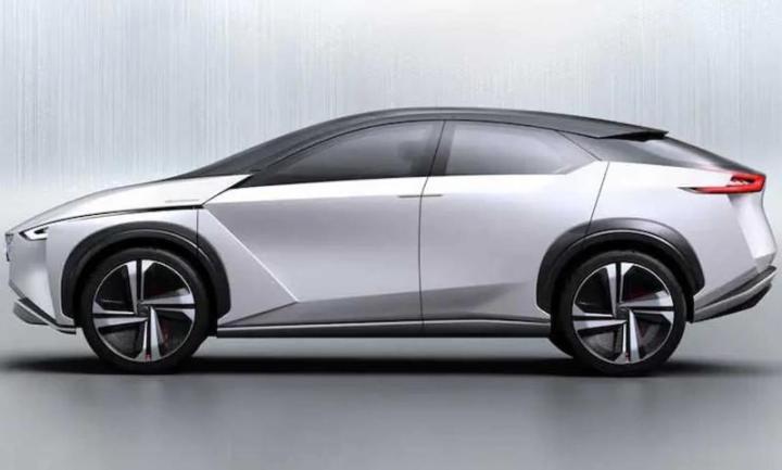 Nissan может отправить в урну проект нового компактного электрического кроссовера