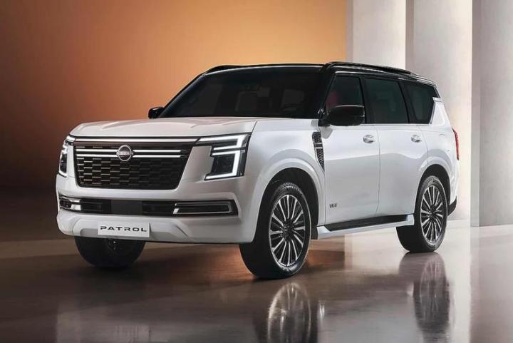 Nissan Patrol Y63 (комплектация Platinum)