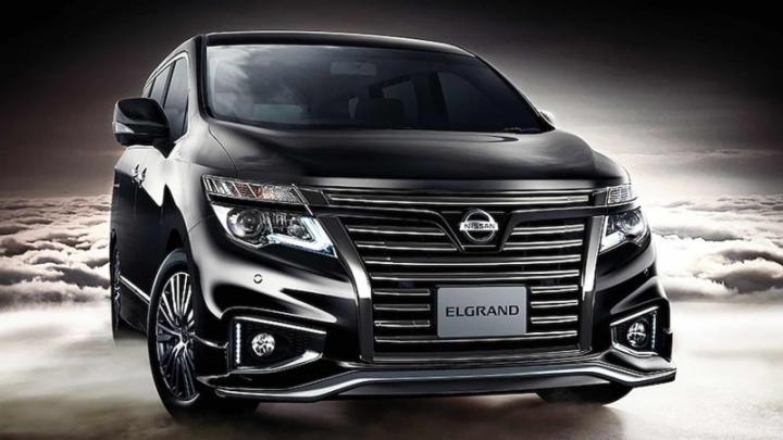 Nissan Elgrand актуального поколения