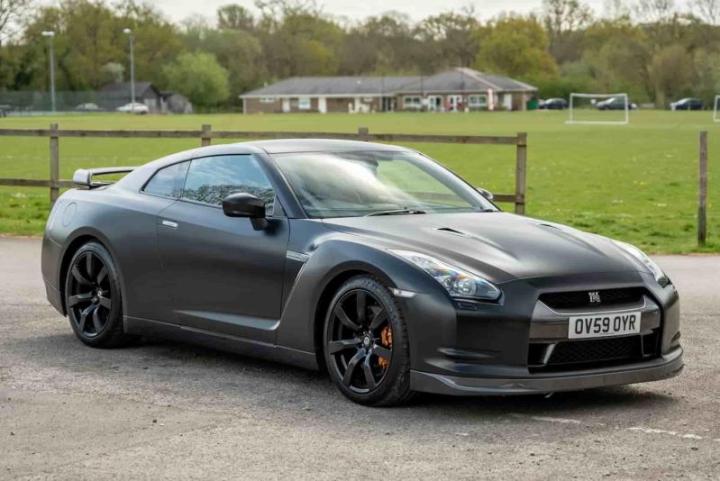 Nissan GT-R 2009 года выпуска Дженсона Баттона