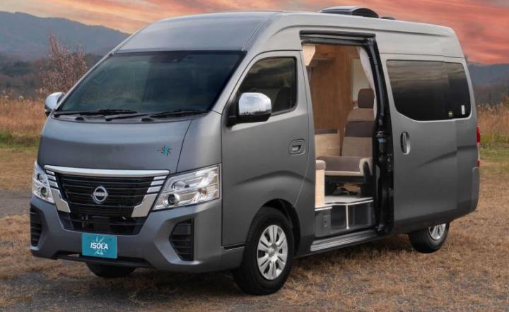 Популярный минивэн Nissan стал роскошной квартирой на колесах за 5 млн рублей