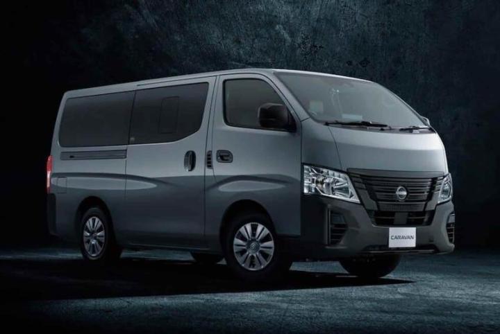 Популярный минивэн Nissan стал безопаснее, комфортнее и брутальнее