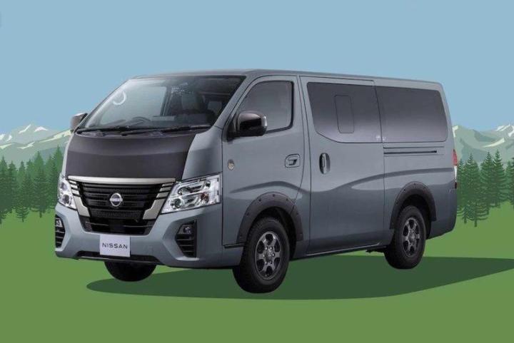 Обновленный Nissan Caravan в комплекте Sotoasobi Package