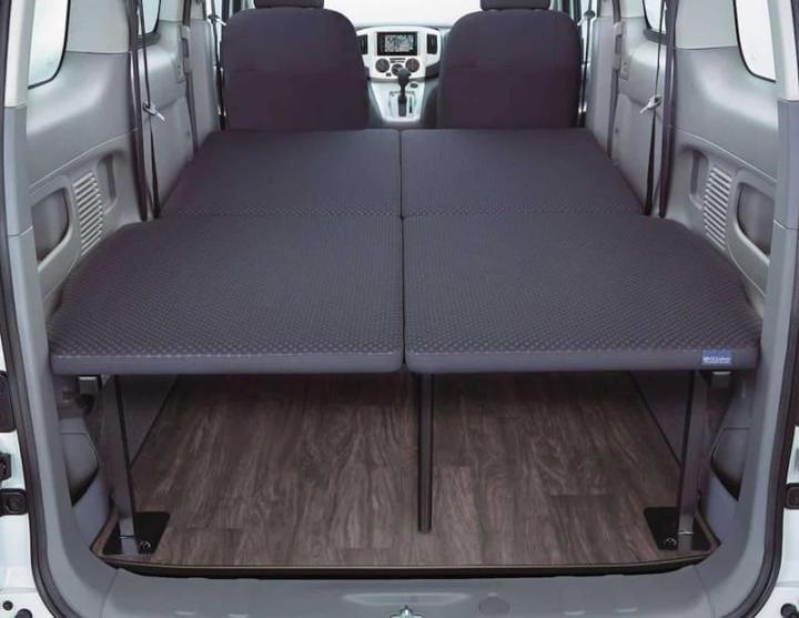 Опция Multi-Bed для Nissan NV200 Vanette Outdoor Black Edition