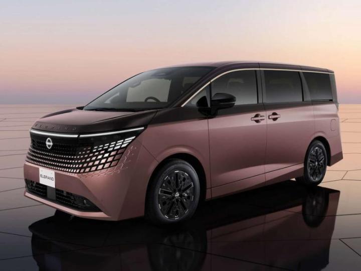 Nissan Elgrand 2025