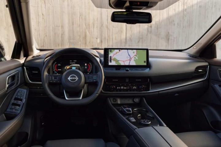 Интерьер Nissan X-Trail 2024