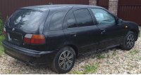 Almera N15, hatchback, pogled straga