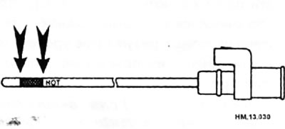 Переведите рычаг селектора вариатора в диапазон Р или N, выньте щуп и убедитесь, что уровень…