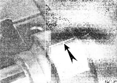 Аддзяліце некалькі кавалачкаў прыдатнага па памеры пластыка для вымярэння зазору (яны павінны быць…