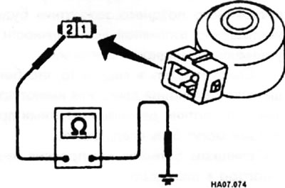 Для проверки датчика детонации постучите ключом по впускному коллектору (не очень сильно, иначе…