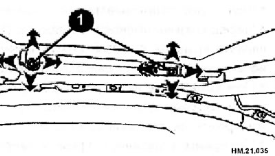 Затяните остальные болты TORX (размер Т25). Работайте осторожно, чтобы стеклянная крышка не…