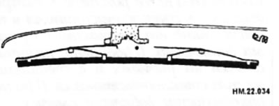 Снимите щетку.