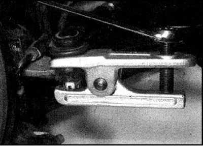 3. Выстаўце колы ў становішча язды па прамой.