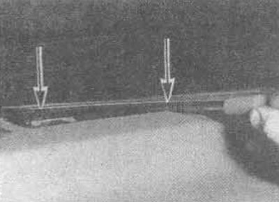 37.12А. Зніміце рашоткі абагравальніка ў кропках, як паказана...