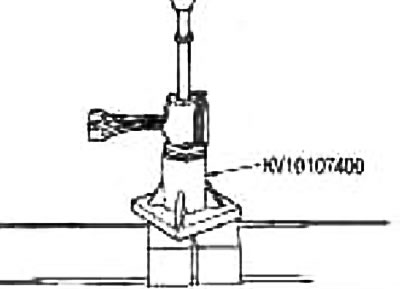 Заўвага: Поршневай палец мае прэсавую пасадку ў шатуне.