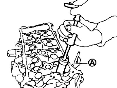 7. Если требуется заменить седло клапана.